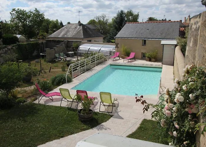 Couette-café Doué's Mansion 3*